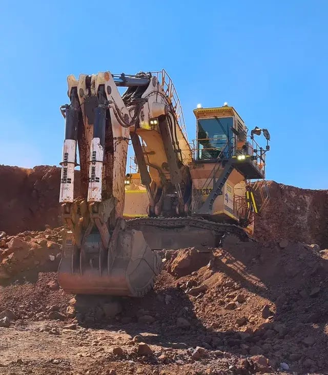chromeguard-mining-excavator-case-study-1-800x915-642w-2